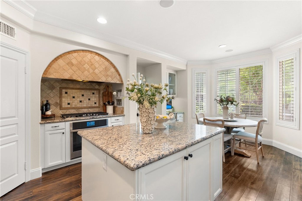 28411 Via Del Sereno