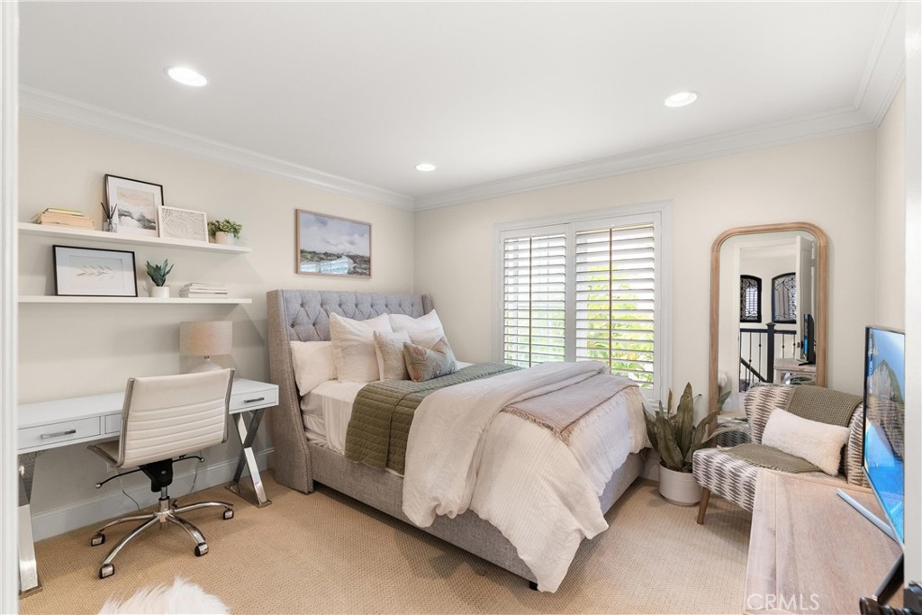 28411 Via Del Sereno