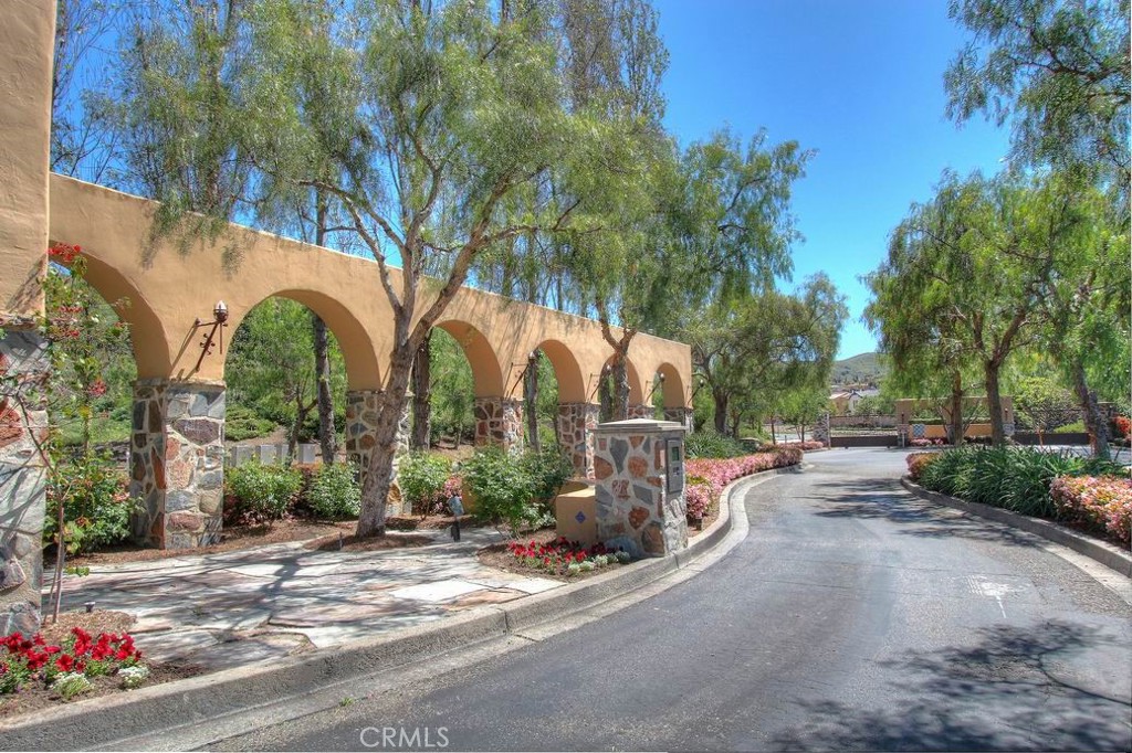 28411 Via Del Sereno