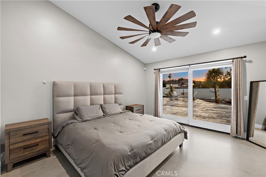 29091 Country Hills
