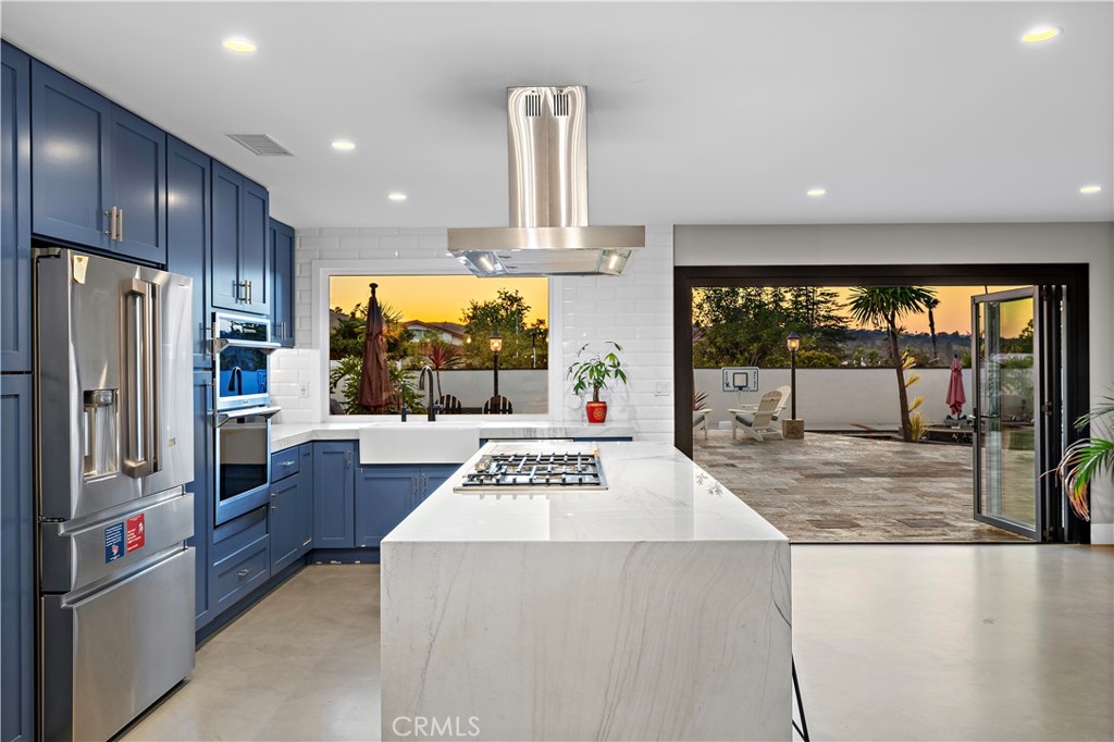 29091 Country Hills