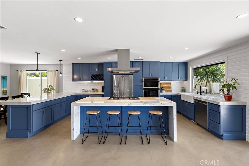 29091 Country Hills