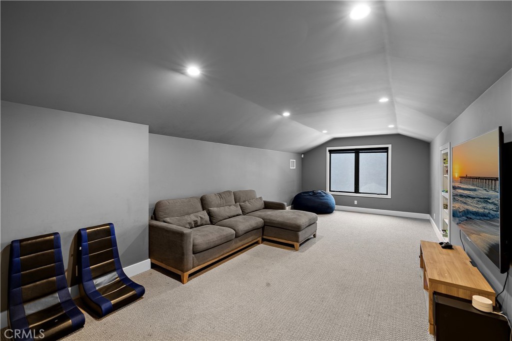 29091 Country Hills