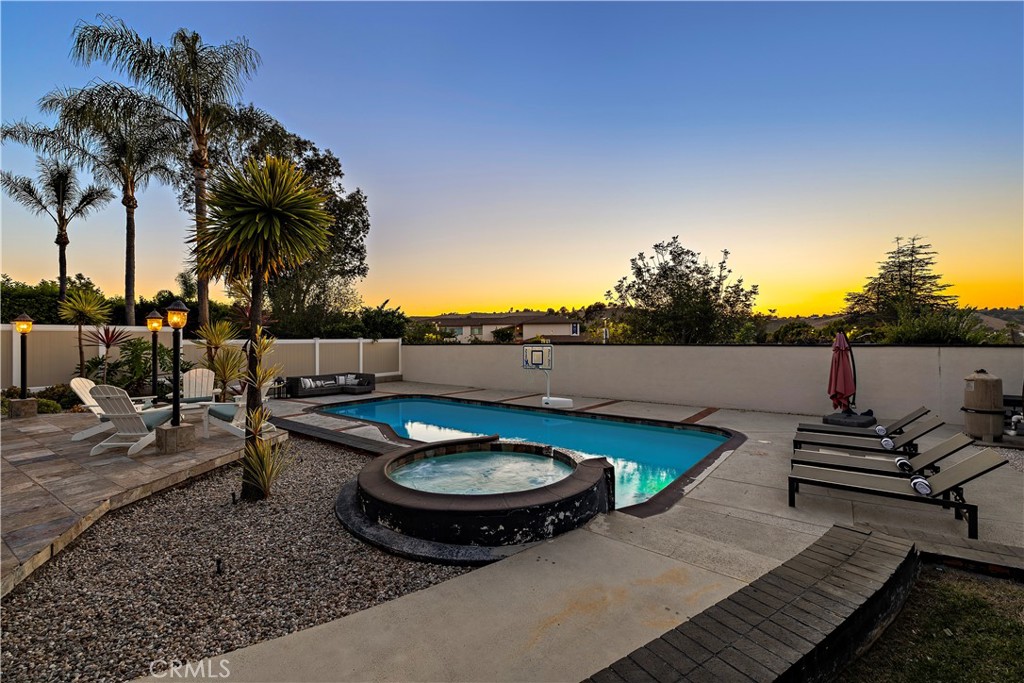 29091 Country Hills
