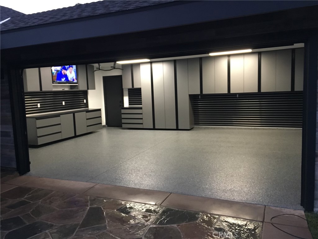 29091 Country Hills