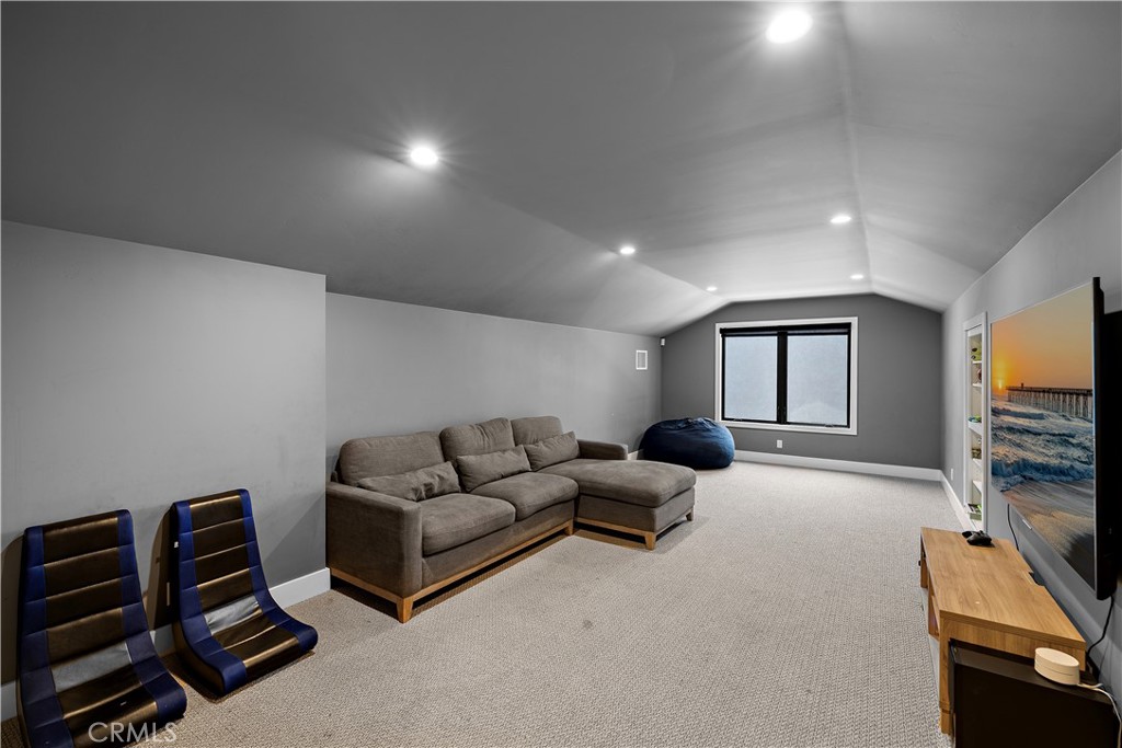 29091 Country Hills