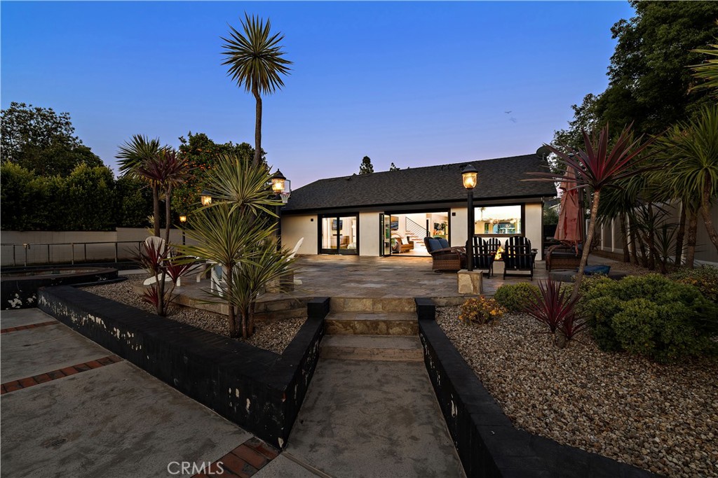 29091 Country Hills