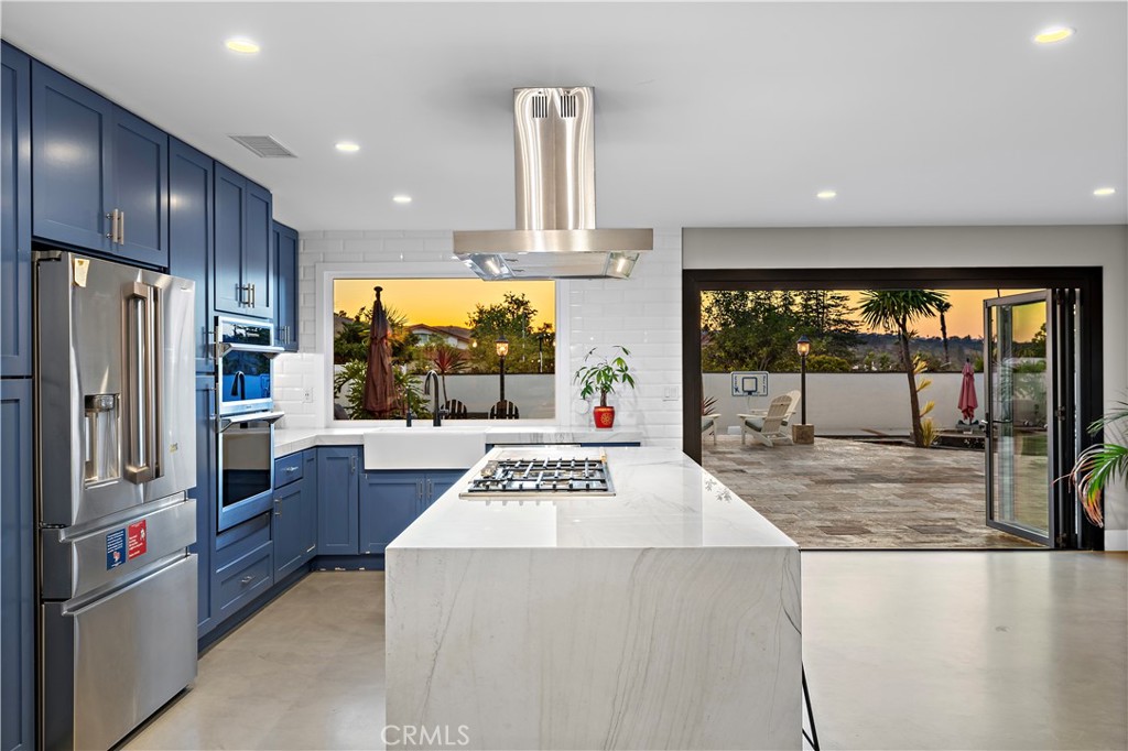 29091 Country Hills