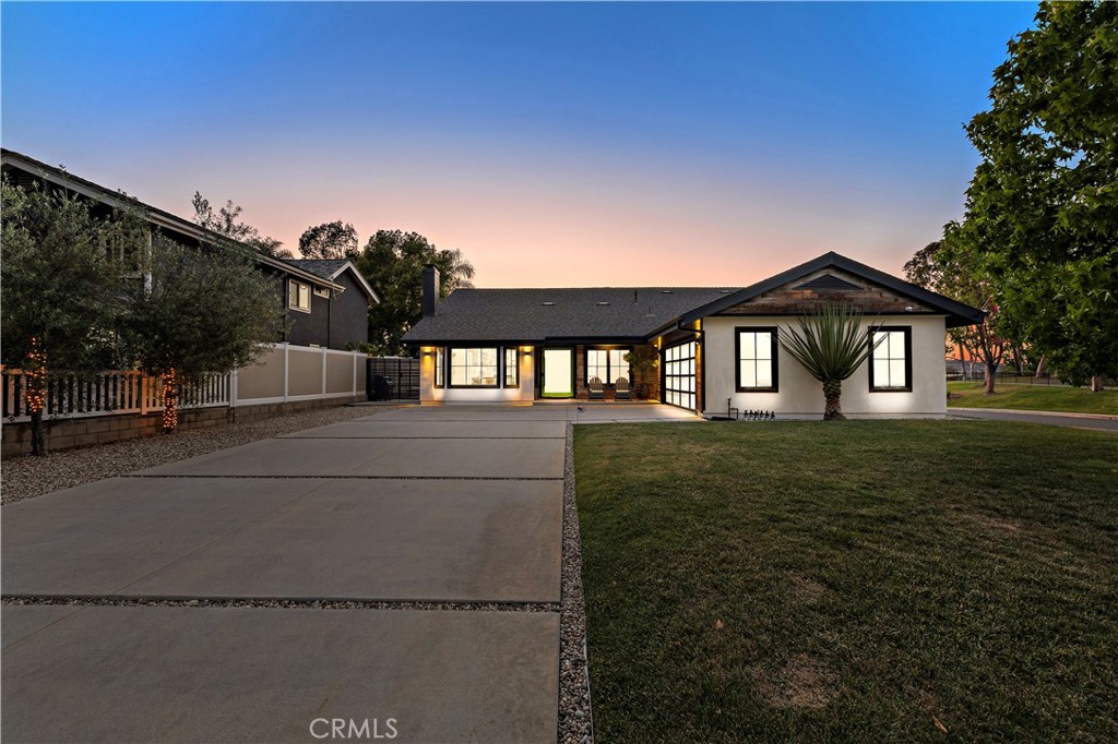 29091 Country Hills