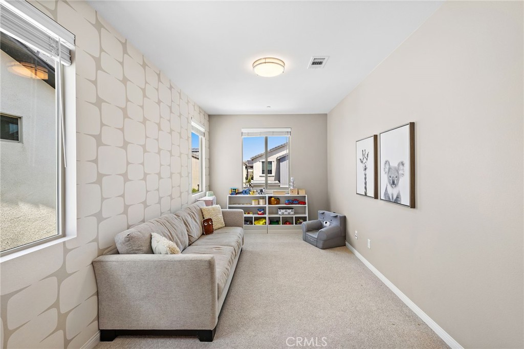3372 Ivy Way