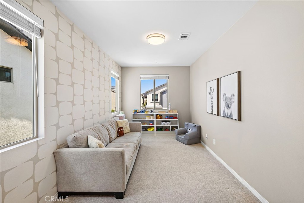 3372 Ivy Way