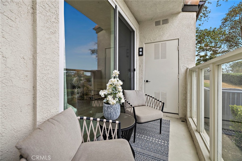 30902 Clubhouse 24E