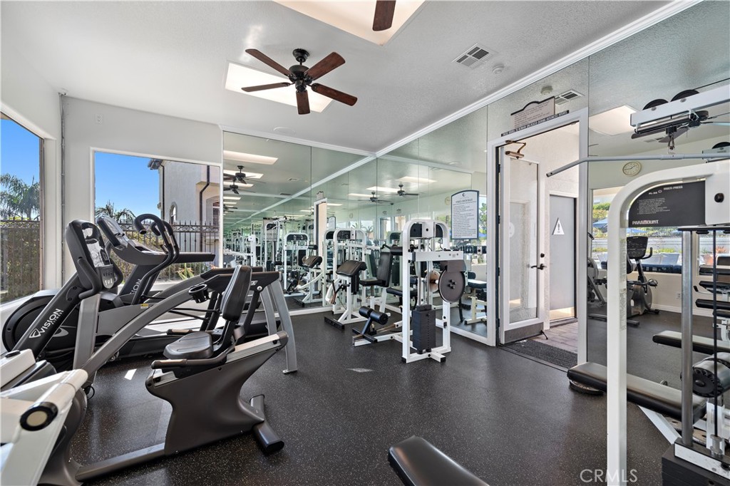 30902 Clubhouse 24E