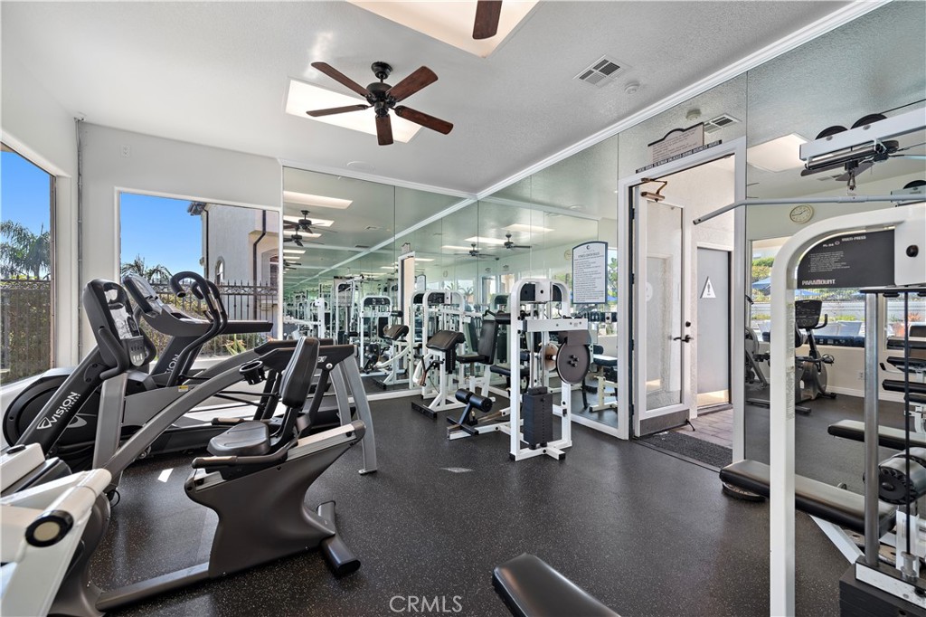 30902 Clubhouse 24E
