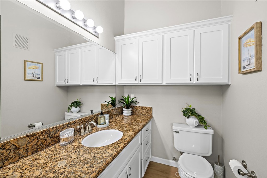 30902 Clubhouse 24E