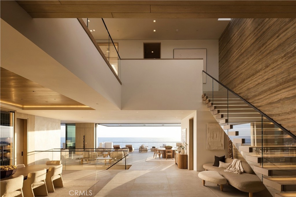 1 Strand Beach Dr