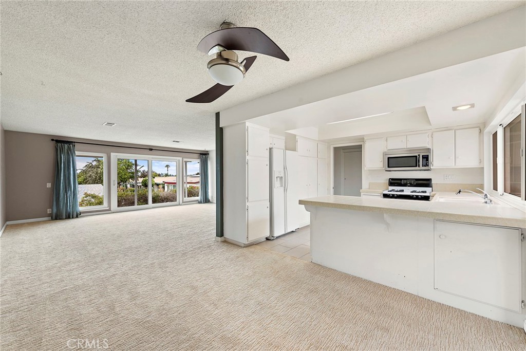 3808 Vista Campana S 52