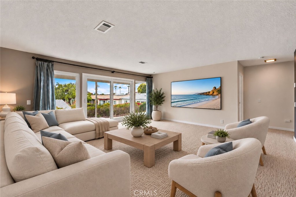 3808 Vista Campana S 52