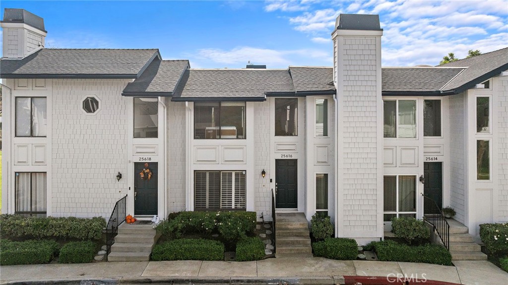 25616 Paseo La Cresta