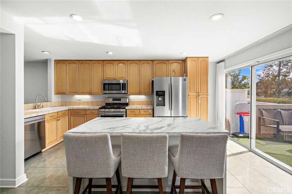 25616 Paseo La Cresta