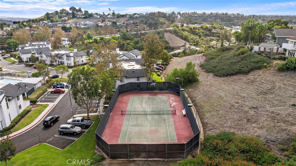 25616 Paseo La Cresta