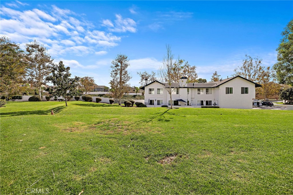 25616 Paseo La Cresta