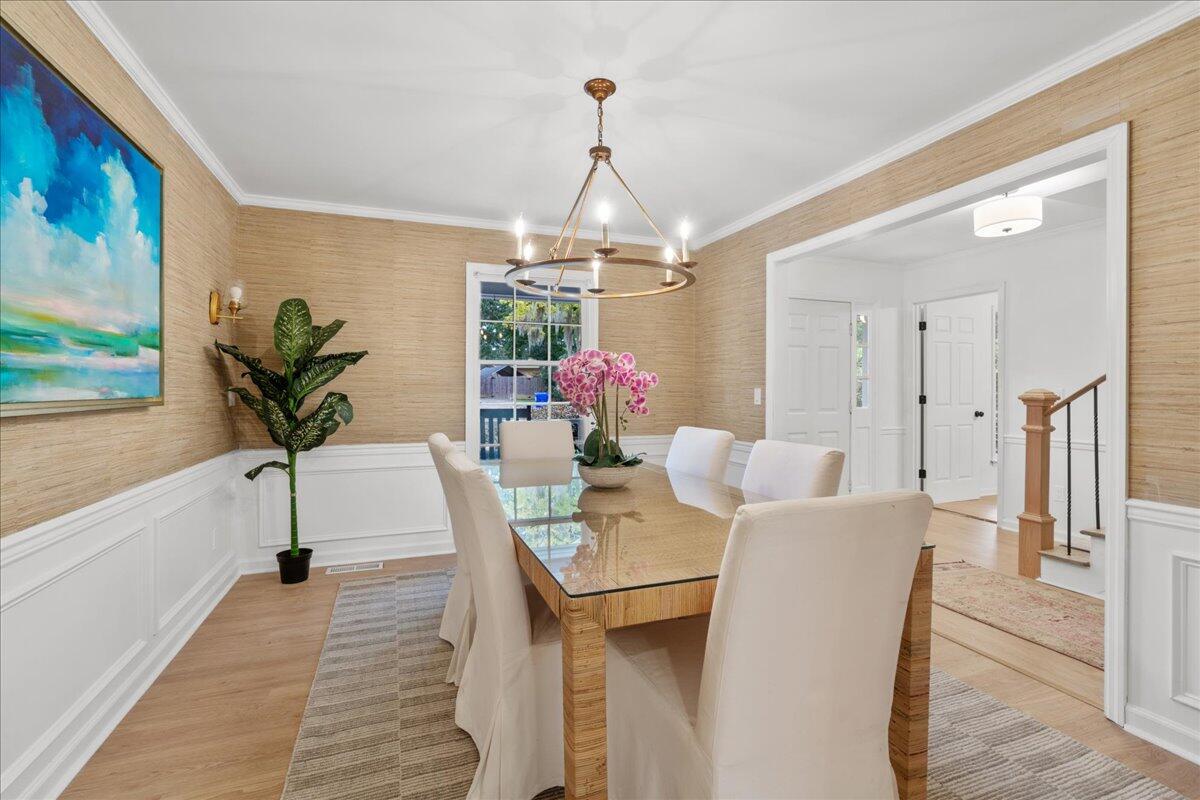 2192 Forest Lakes Boulevard