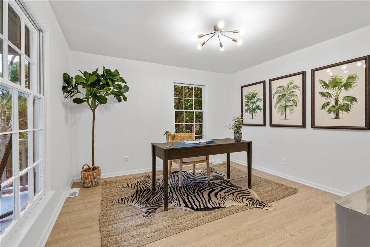 2192 Forest Lakes Boulevard