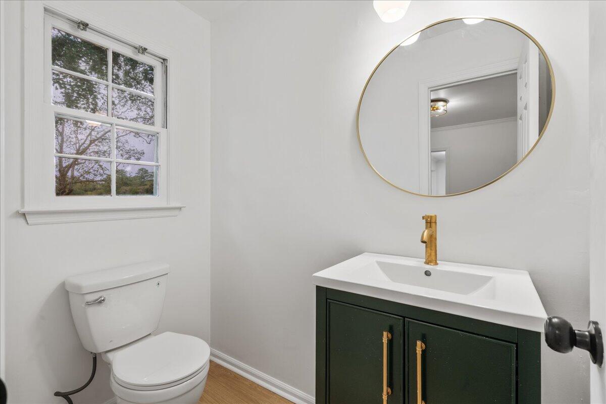 2192 Forest Lakes Boulevard