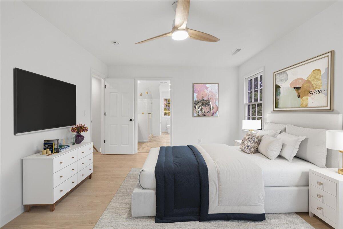 2192 Forest Lakes Boulevard