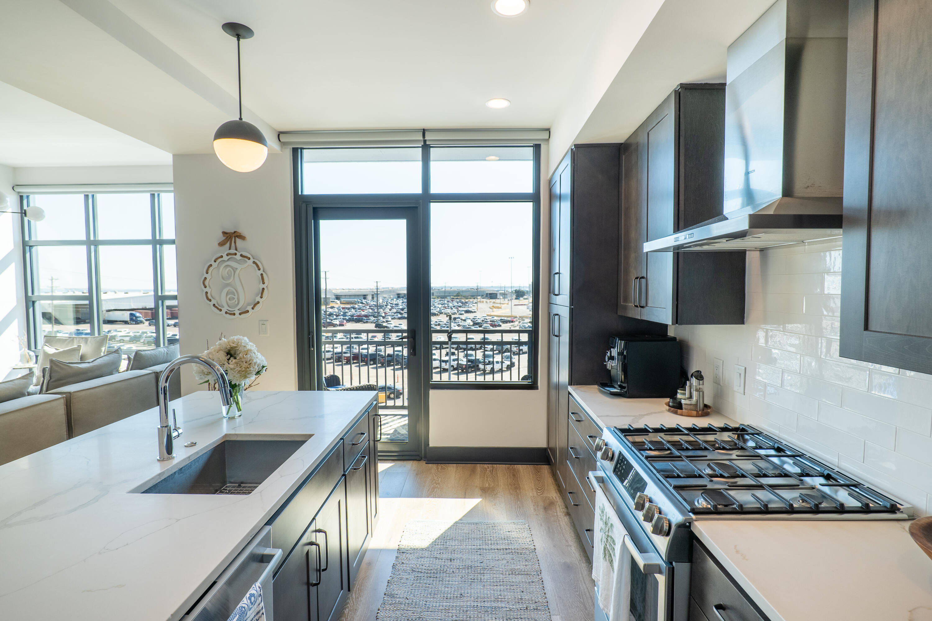 5 Gadsdenboro Street # 409