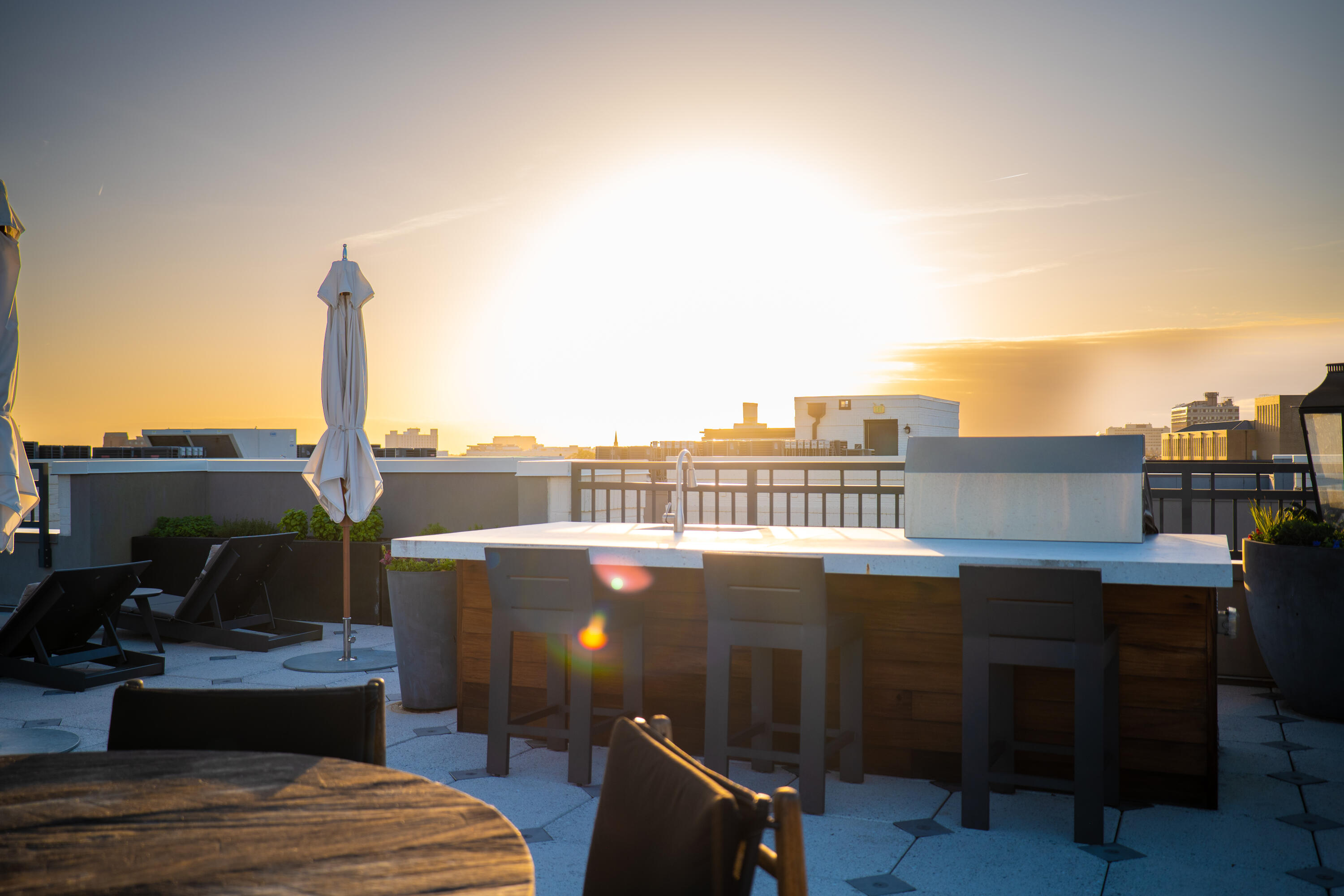 5 Gadsdenboro Street # 409