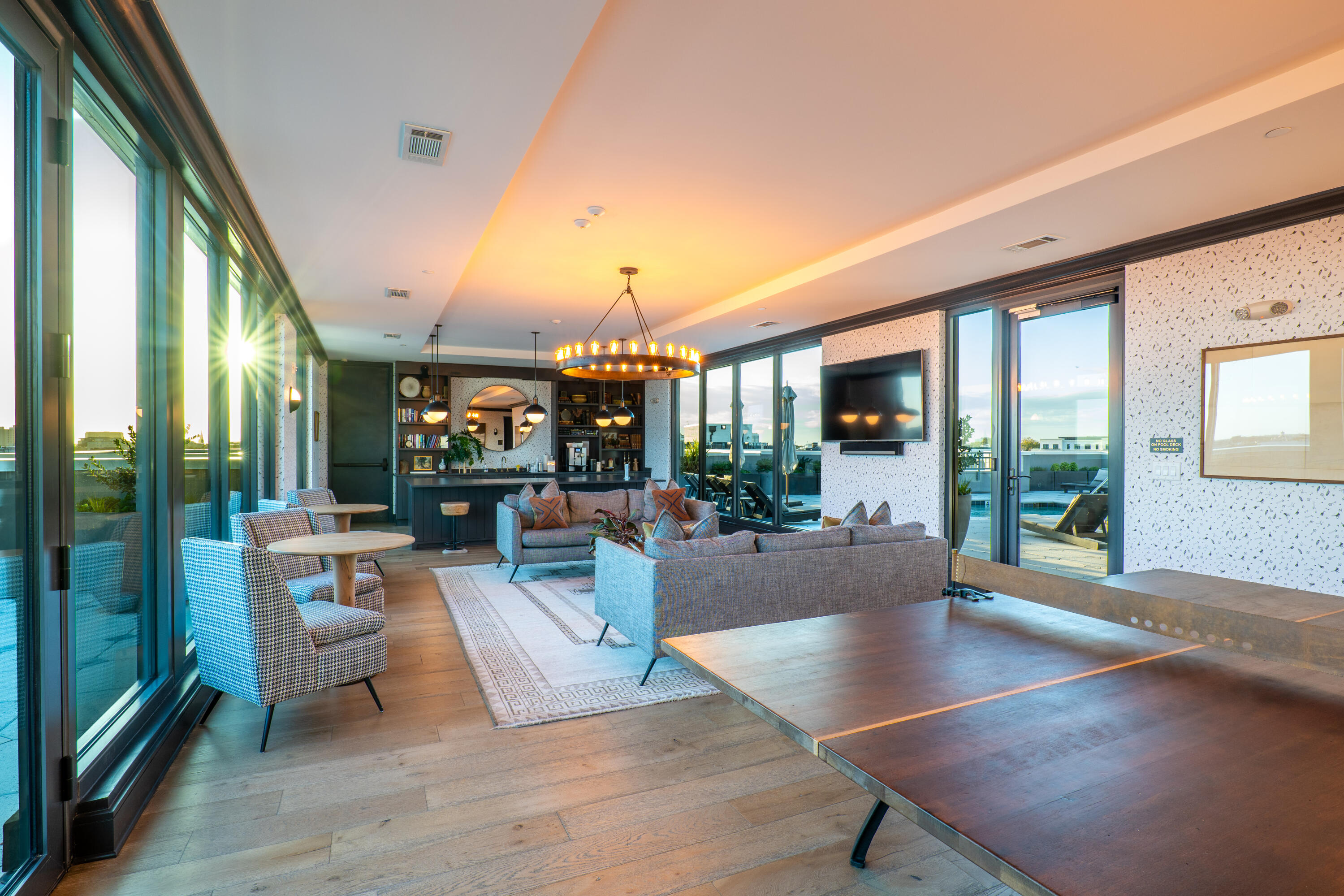 5 Gadsdenboro Street # 409