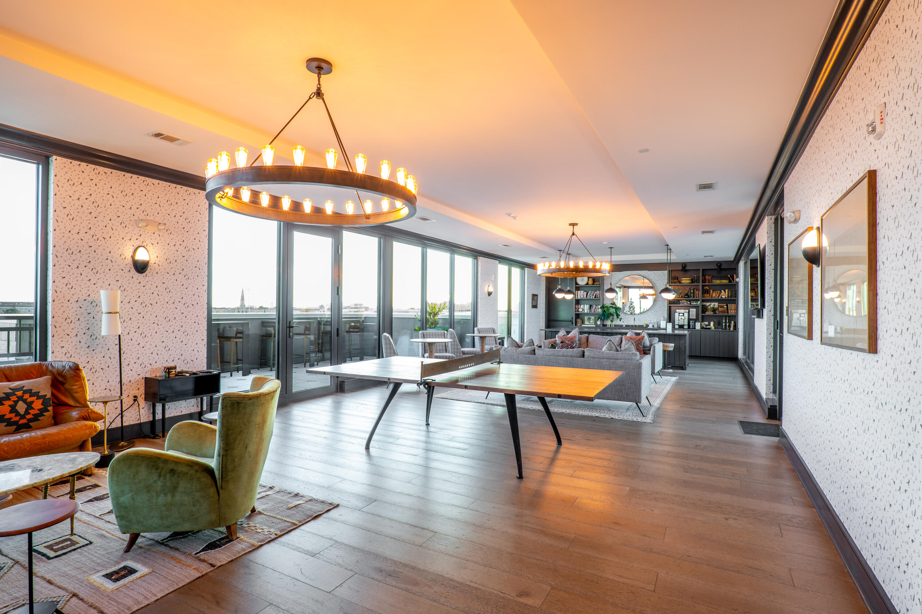 5 Gadsdenboro Street # 409