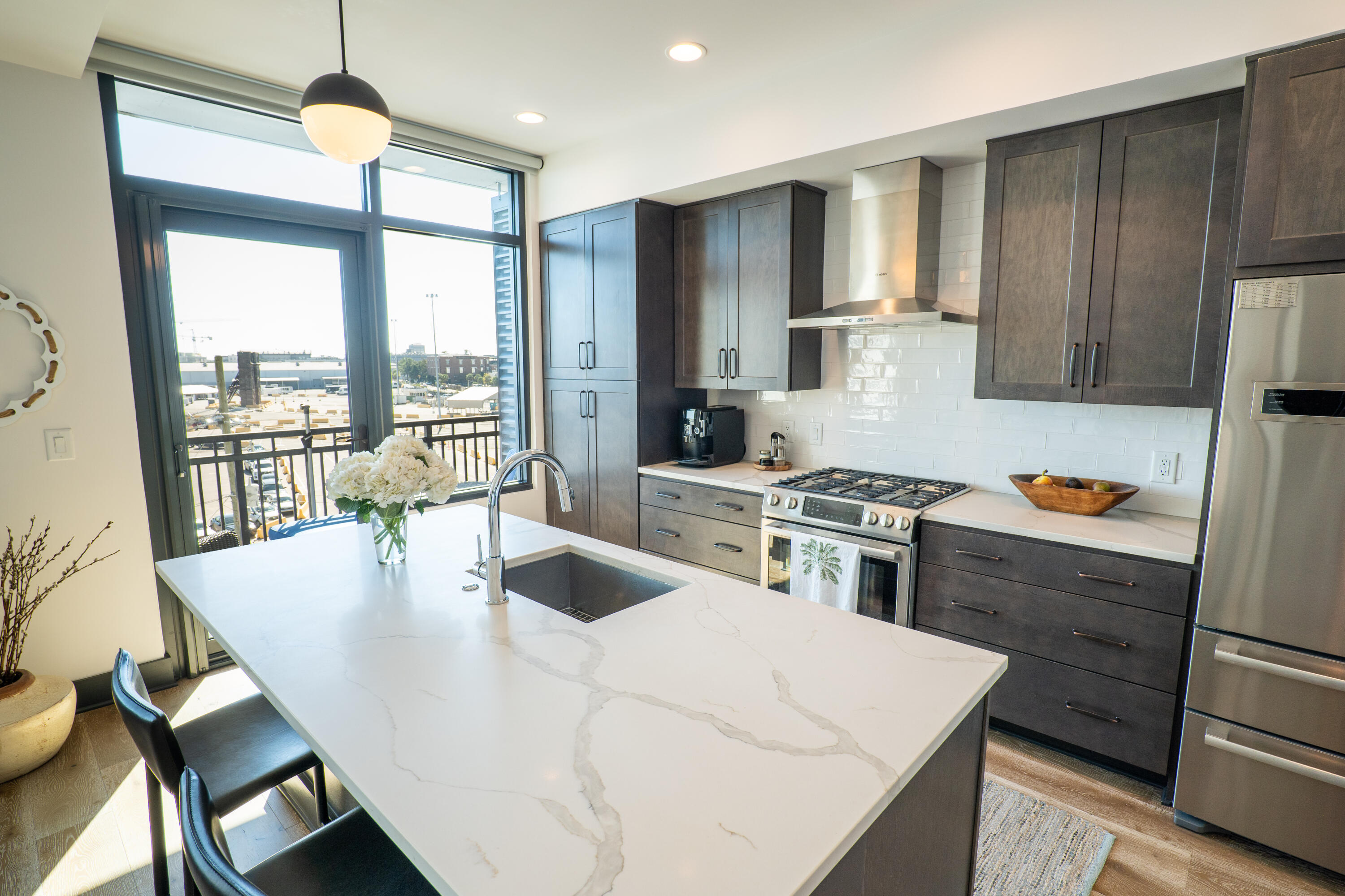 5 Gadsdenboro Street # 409