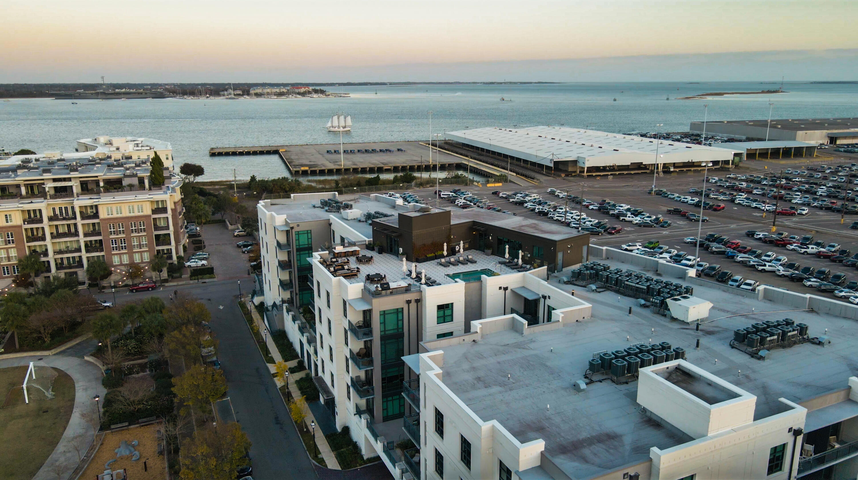 5 Gadsdenboro Street # 409