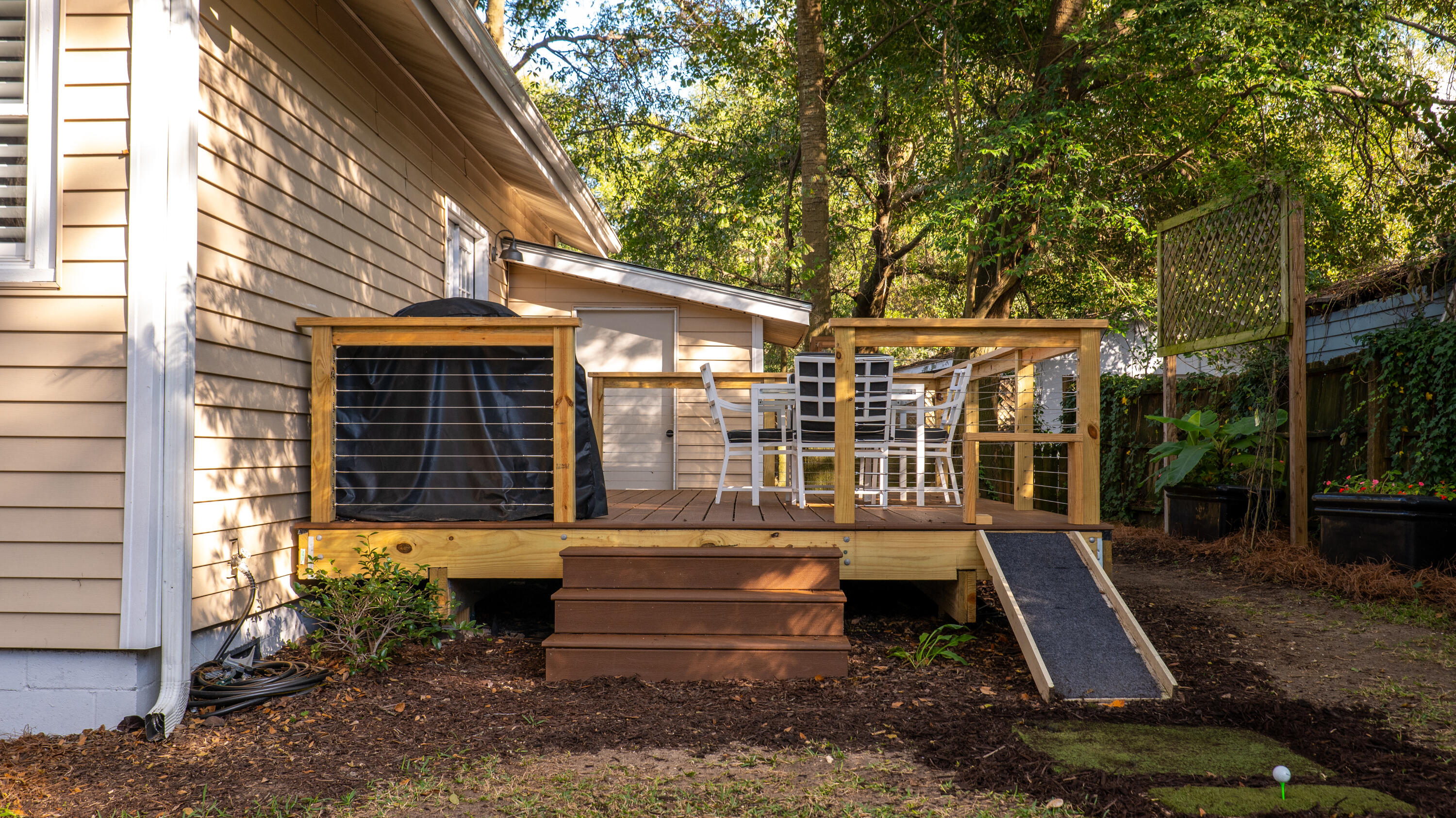 1079 Glenshaw Street