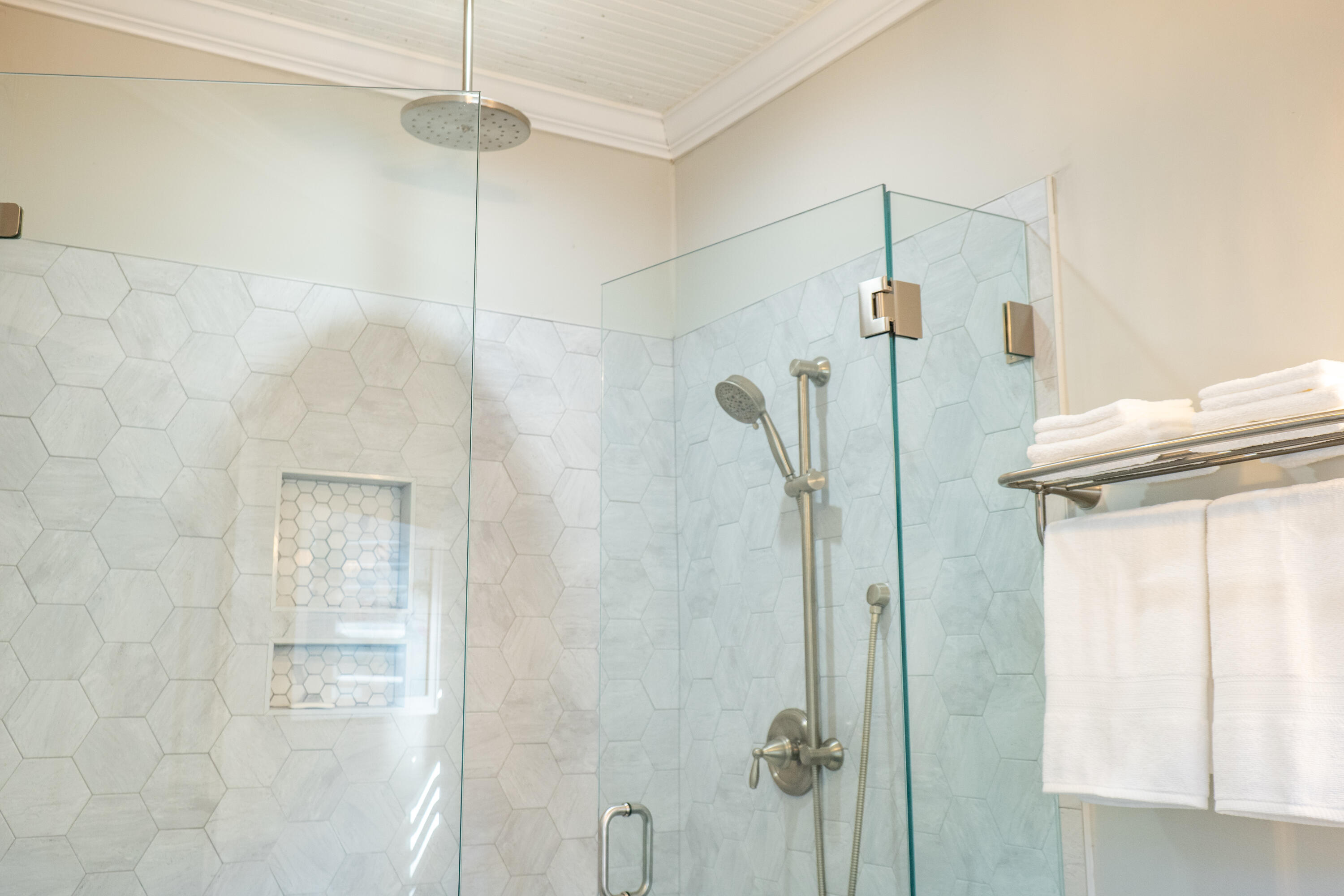 1079 Glenshaw Street