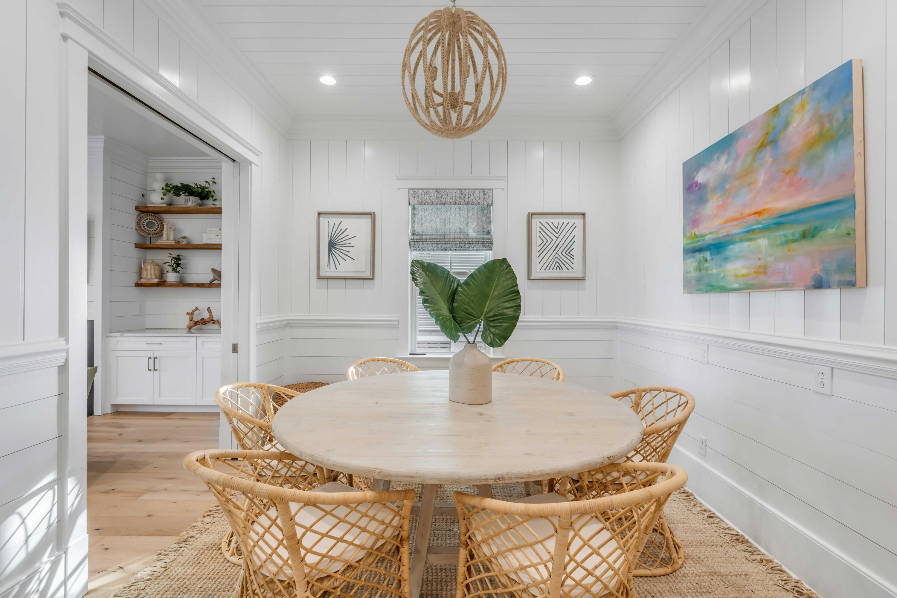 1420 Thompson Avenue