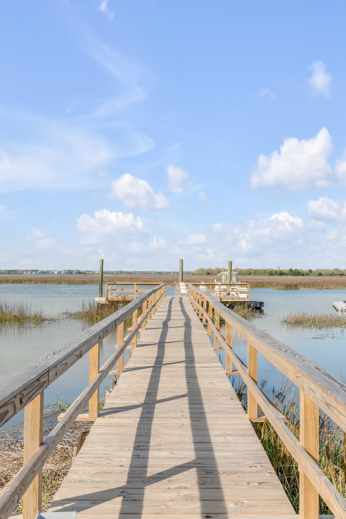 1420 Thompson Avenue