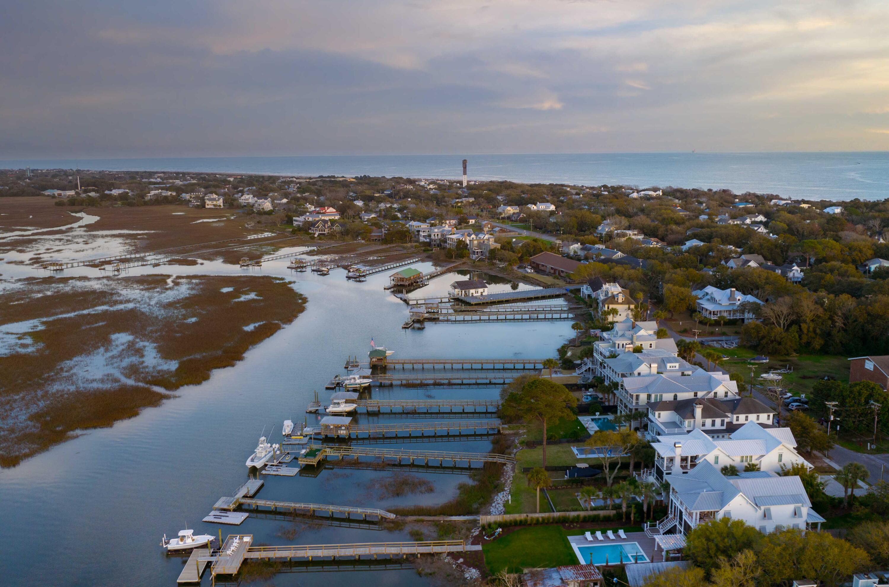 1420 Thompson Avenue