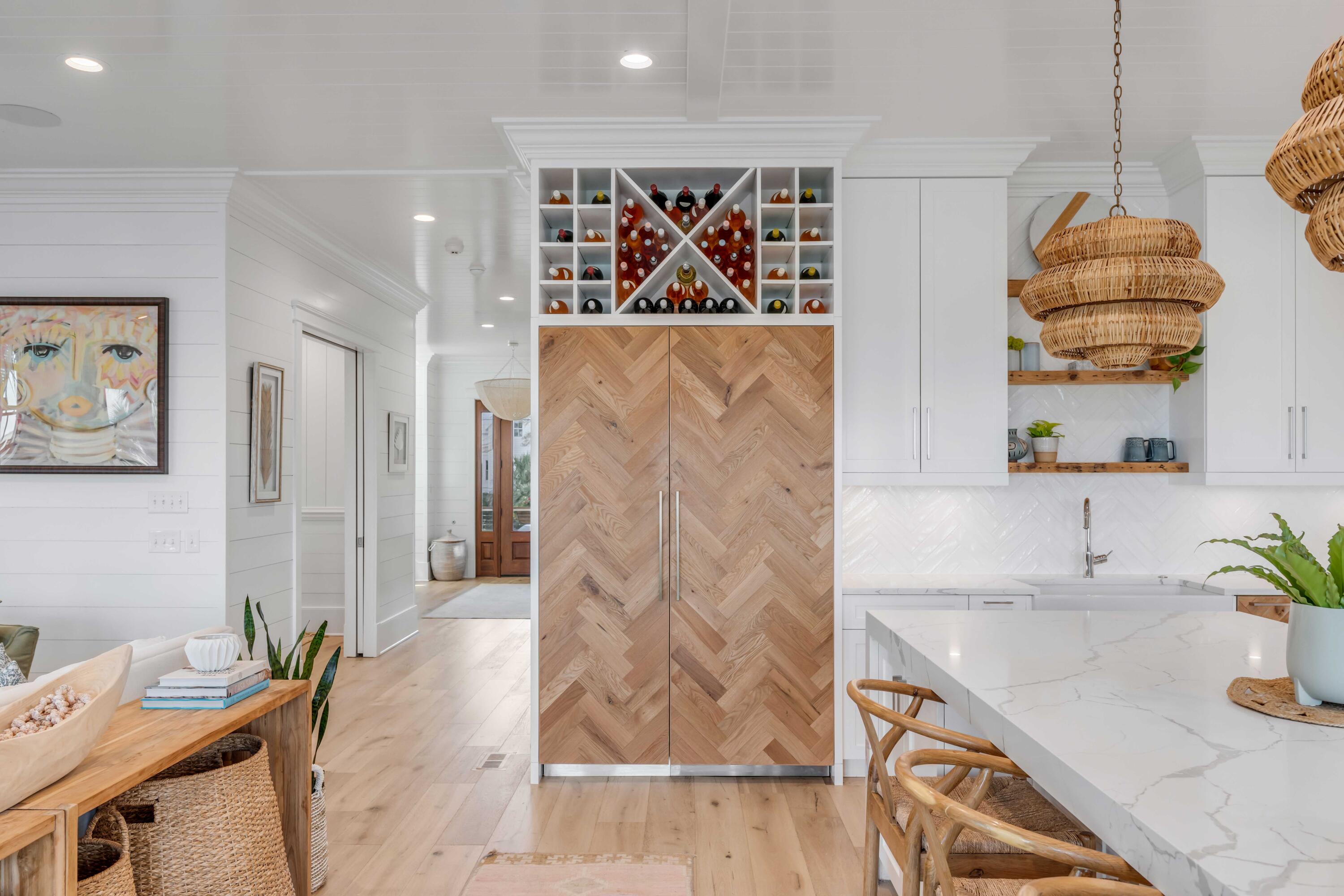 1420 Thompson Avenue