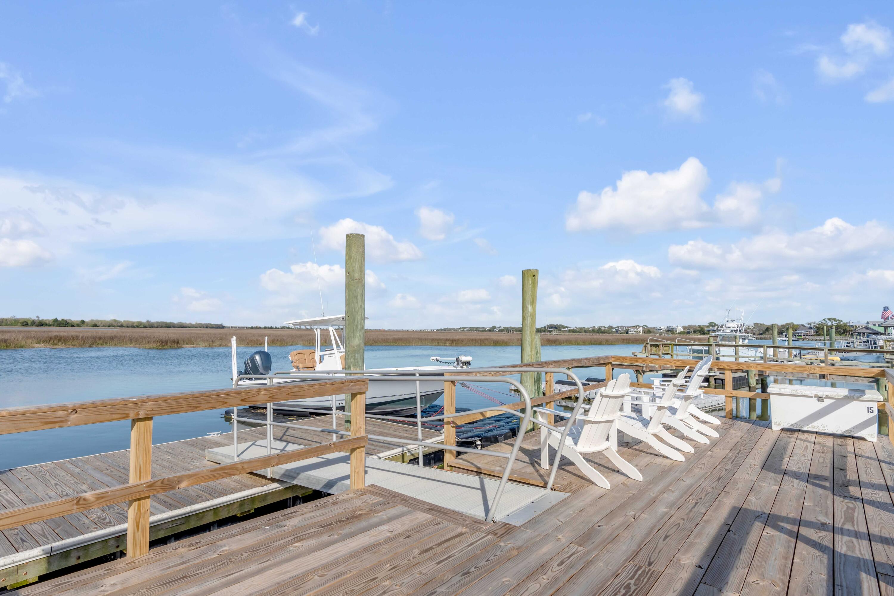 1420 Thompson Avenue