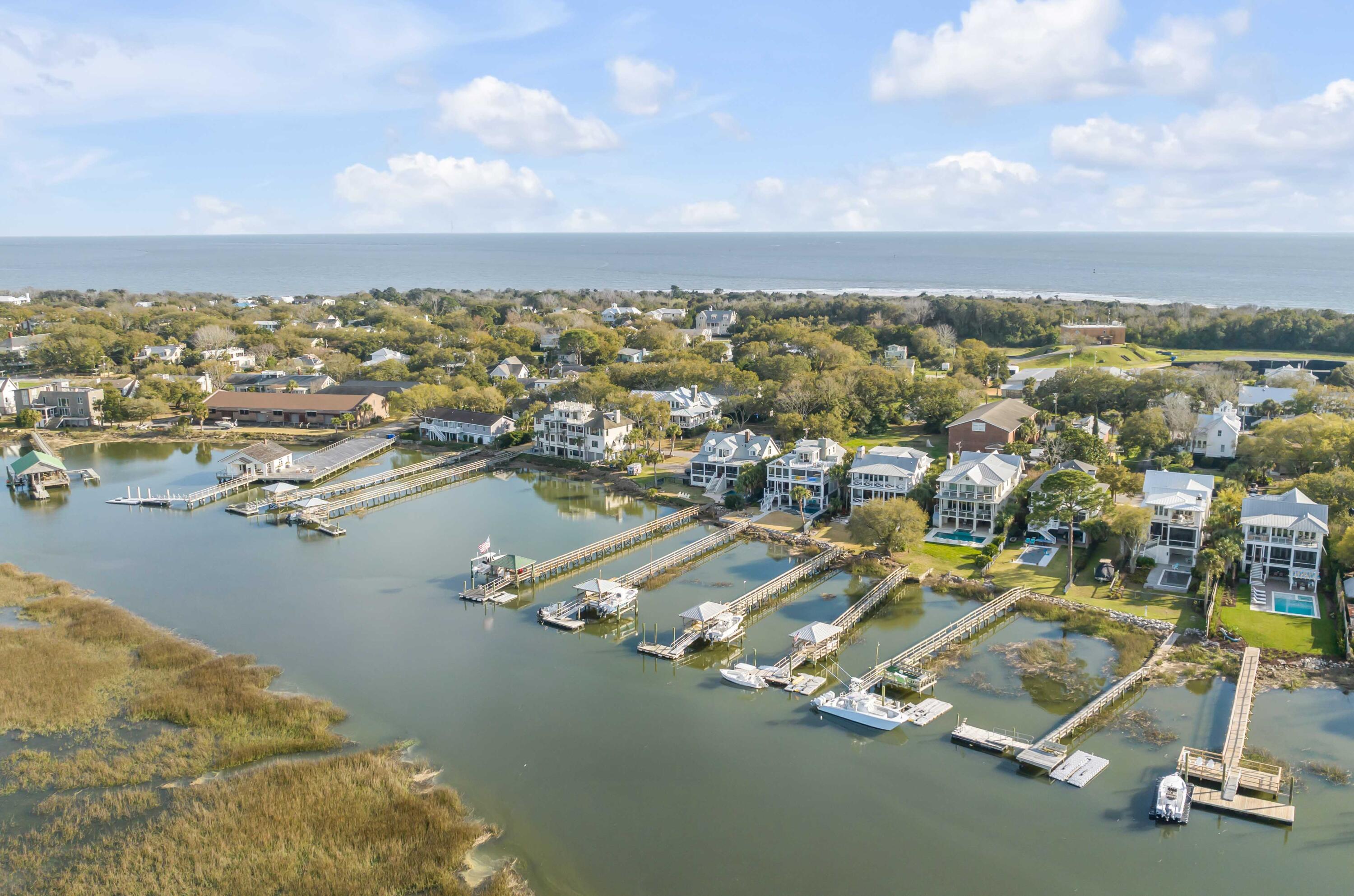 1420 Thompson Avenue