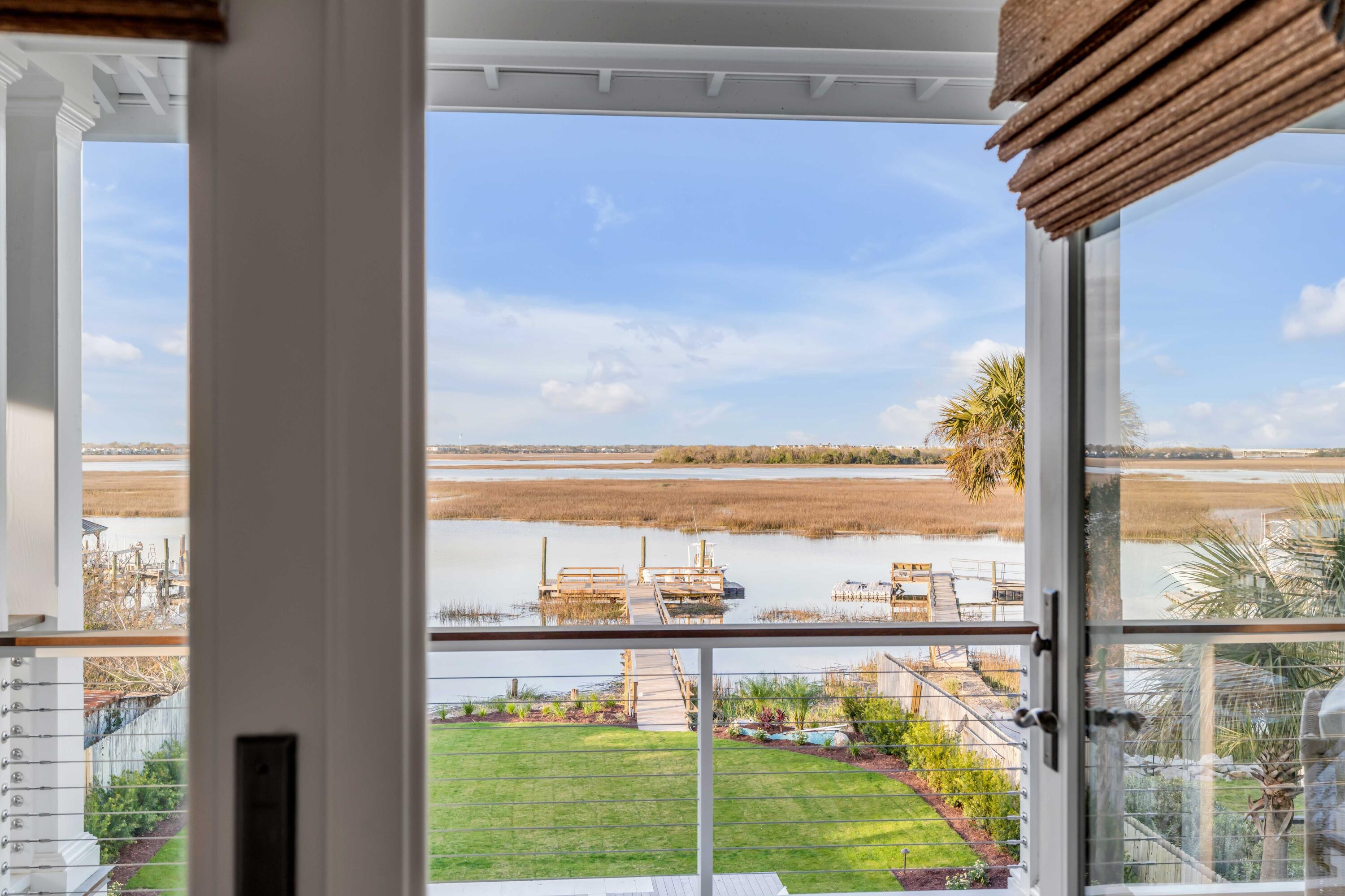 1420 Thompson Avenue