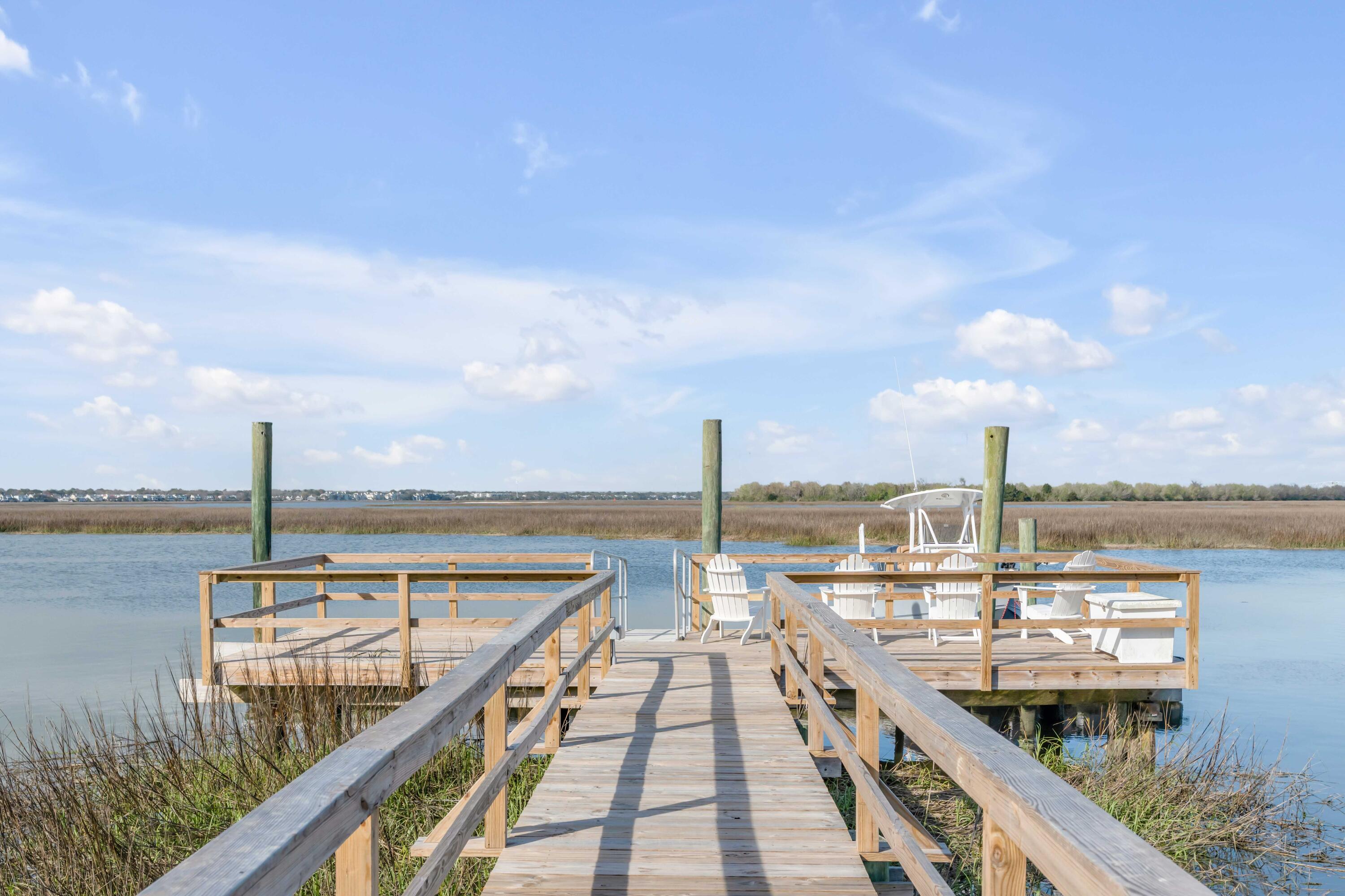 1420 Thompson Avenue