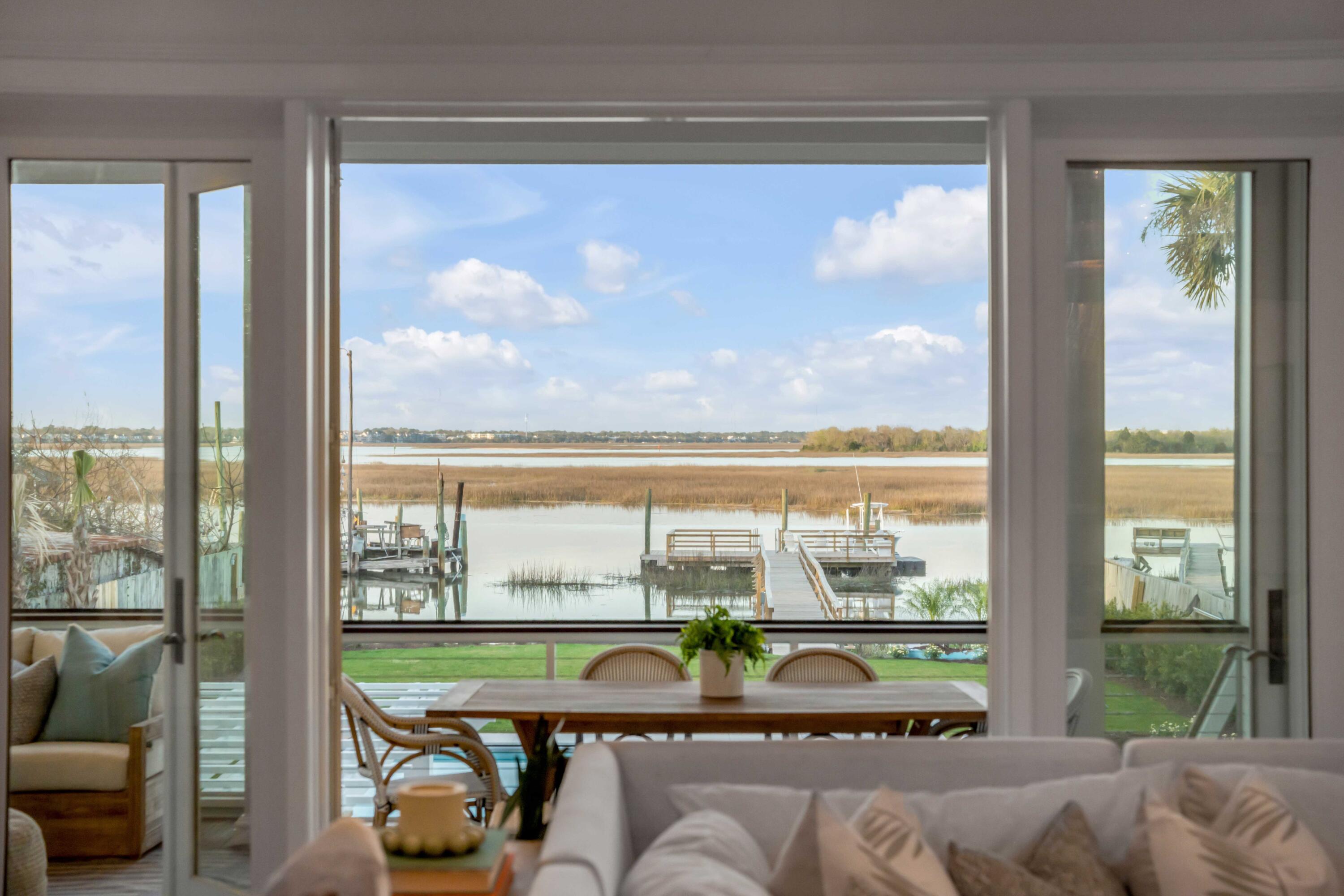 1420 Thompson Avenue