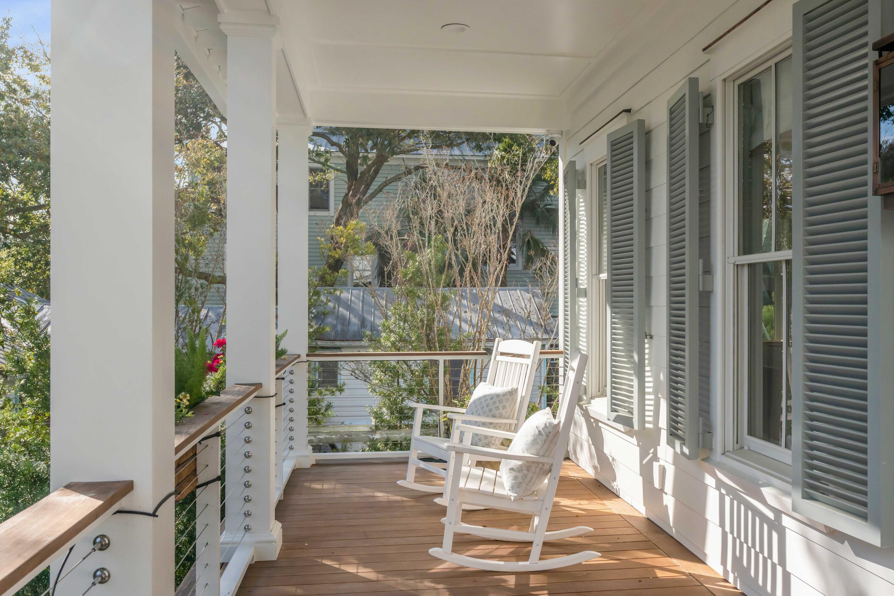 1420 Thompson Avenue