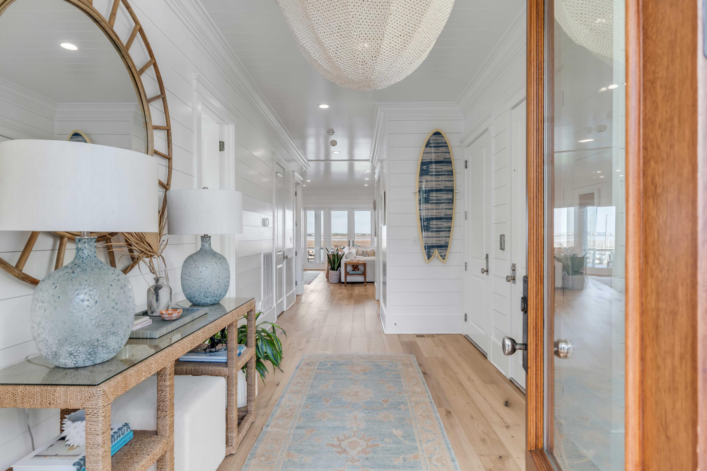 1420 Thompson Avenue