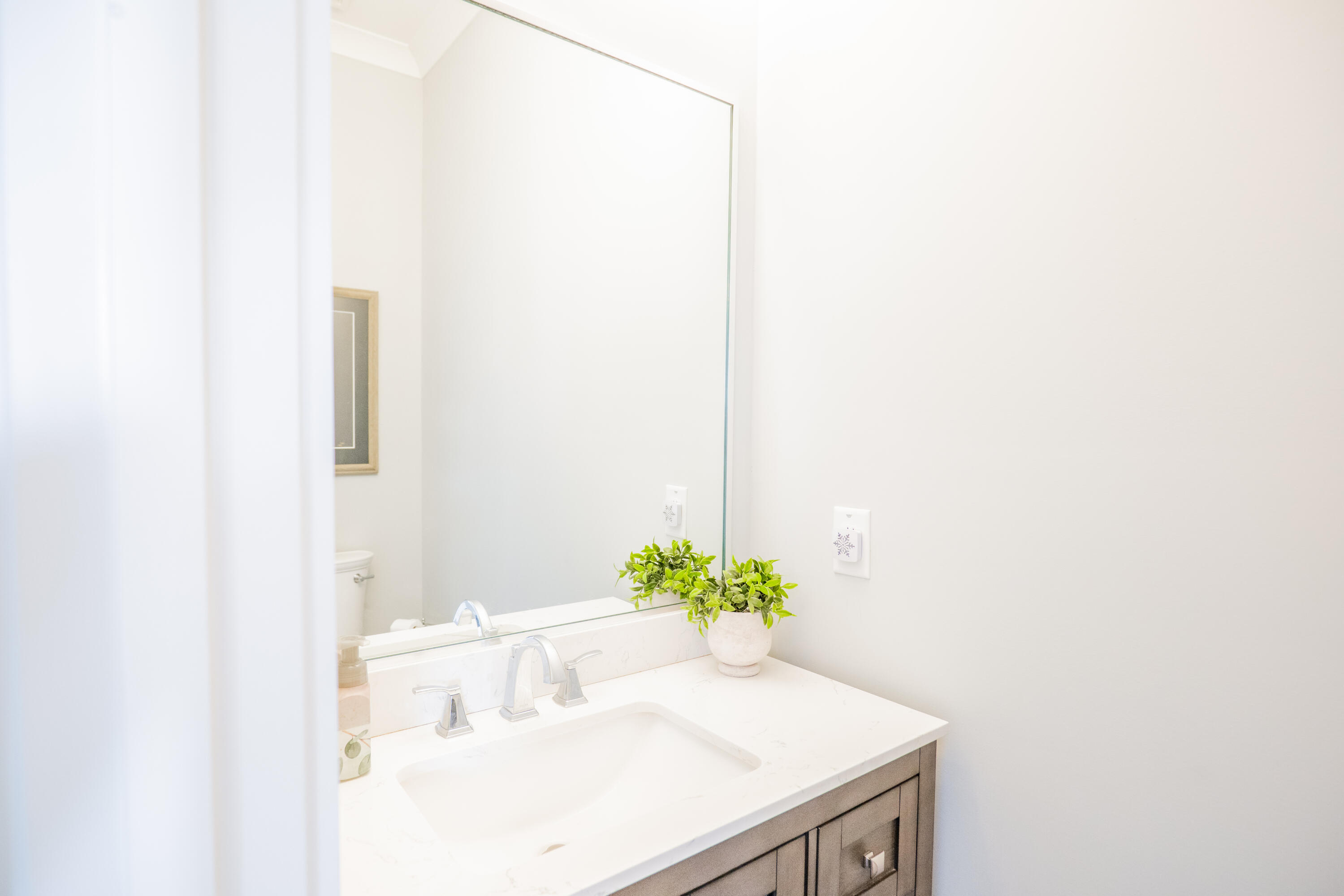 1614 Battery Island Drive